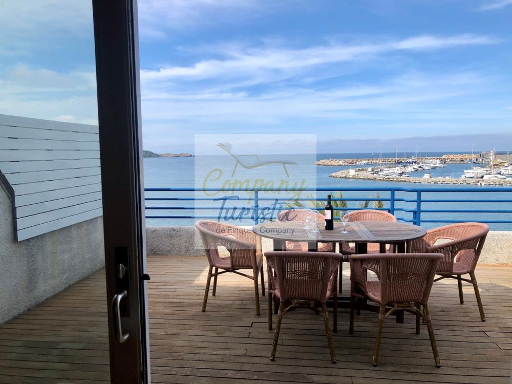 L217 MARÍTIM I ÀTIC Penthouse El Port Llançà