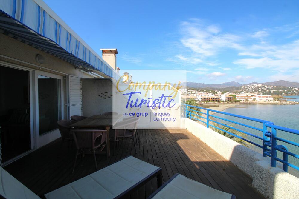 L217 MARÍTIM I ÀTIC Penthouse El Port Llançà