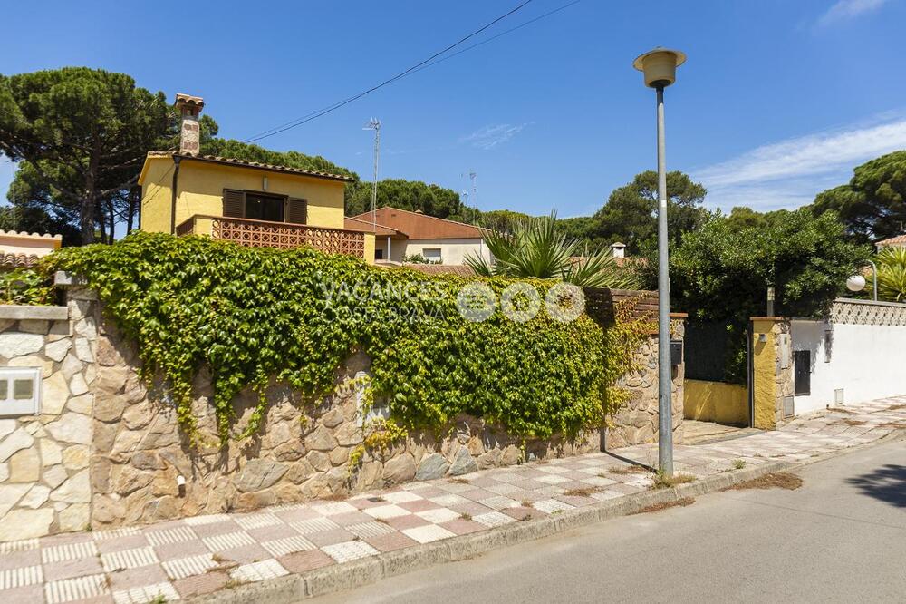 PUNTA-MILA PUNTA MILÀ Casa aislada / Villa Cala Montgó L'Escala PUNTA-MILA PUNTA MILÀ Casa aislada / Villa Cala Montgó L'Escala