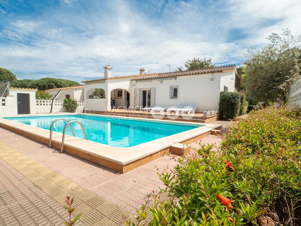 MALLOLS-5 MALLOLS 5 Casa aislada / Villa Riells de Dalt L'Escala MALLOLS-5 MALLOLS 5 Casa aislada / Villa Riells de Dalt L'Escala