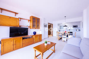 BLANC-CANIGO-1 BLANC CANIGO 1 Apartamento Riells platja L'Escala