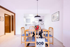 BLANC-CANIGO-1 BLANC CANIGO 1 Apartamento Riells platja L'Escala
