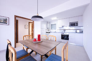 BLANC-CANIGO-1 BLANC CANIGO 1 Apartamento Riells platja L'Escala