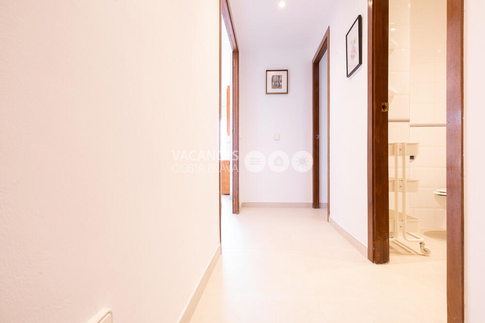 BLANC-CANIGO-1 BLANC CANIGO 1 Apartamento Riells platja L'Escala BLANC-CANIGO-1 BLANC CANIGO 1 Apartamento Riells platja L'Escala