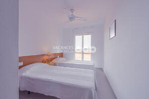 BLANC-CANIGO-1 BLANC CANIGO 1 Apartamento Riells platja L'Escala