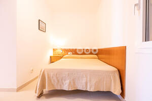 BLANC-CANIGO-1 BLANC CANIGO 1 Apartamento Riells platja L'Escala