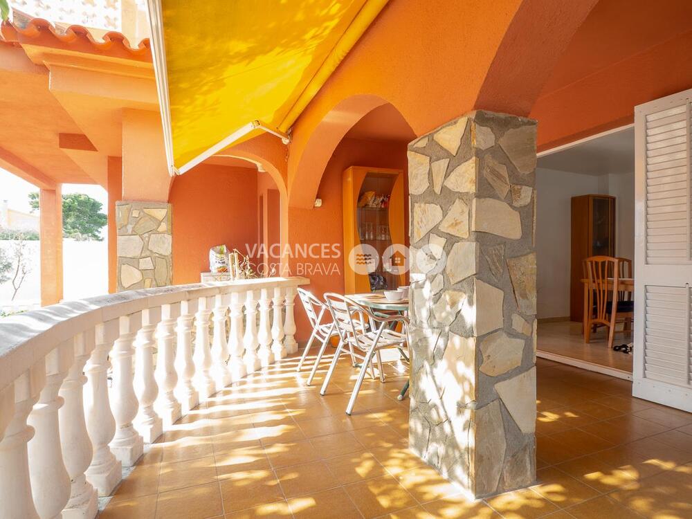 VILLA NURIA VILLA NURIA Casa aislada / Villa Riells L'Escala VILLA NURIA VILLA NURIA Casa aislada / Villa Riells L'Escala