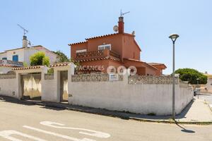 CAMOS CAMÓS Casa aislada / Villa Riells L'Escala