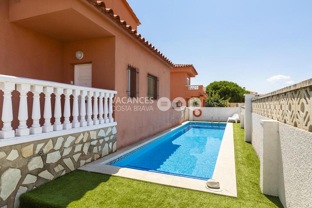 CAMOS CAMÓS Casa aislada / Villa Riells L'Escala CAMOS CAMÓS Casa aislada / Villa Riells L'Escala