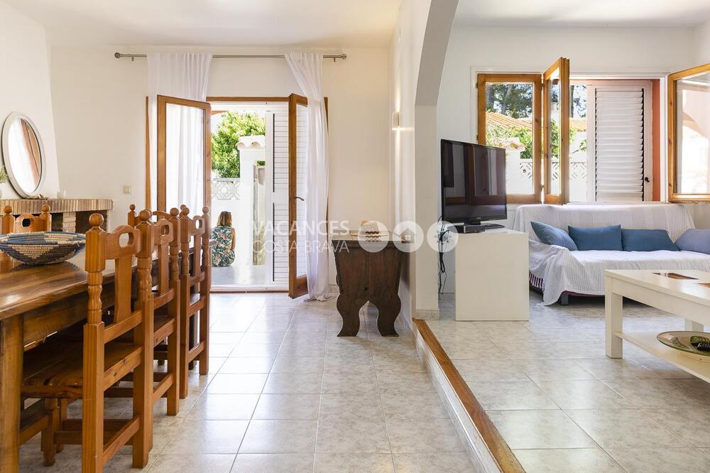 CAMOS CAMÓS Casa aislada / Villa Riells L'Escala CAMOS CAMÓS Casa aislada / Villa Riells L'Escala