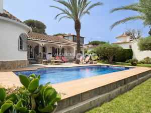 PALMERA PALMERA Casa aislada / Villa  Escala (L')