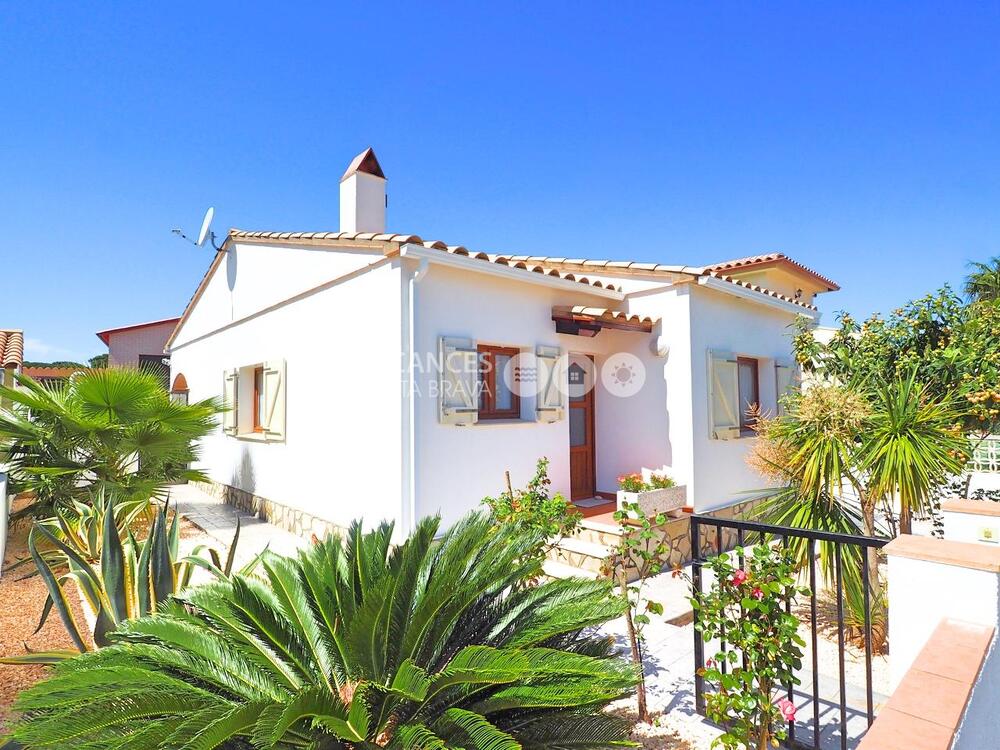 D-45771 DESTINATA Casa aislada Riells L'Escala D-45771 DESTINATA Casa aislada Riells L'Escala