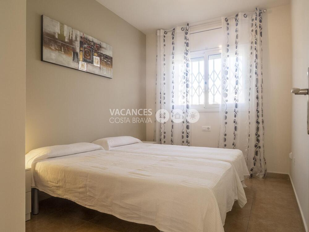 TERANYINA TERANYINA Casa aislada / Villa L'Escala TERANYINA TERANYINA Casa aislada / Villa L'Escala