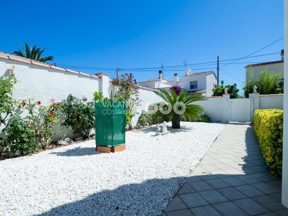 SANT BRIU 5 SANT BRIU 5 Casa aislada / Villa Riells L'Escala SANT BRIU 5 SANT BRIU 5 Casa aislada / Villa Riells L'Escala