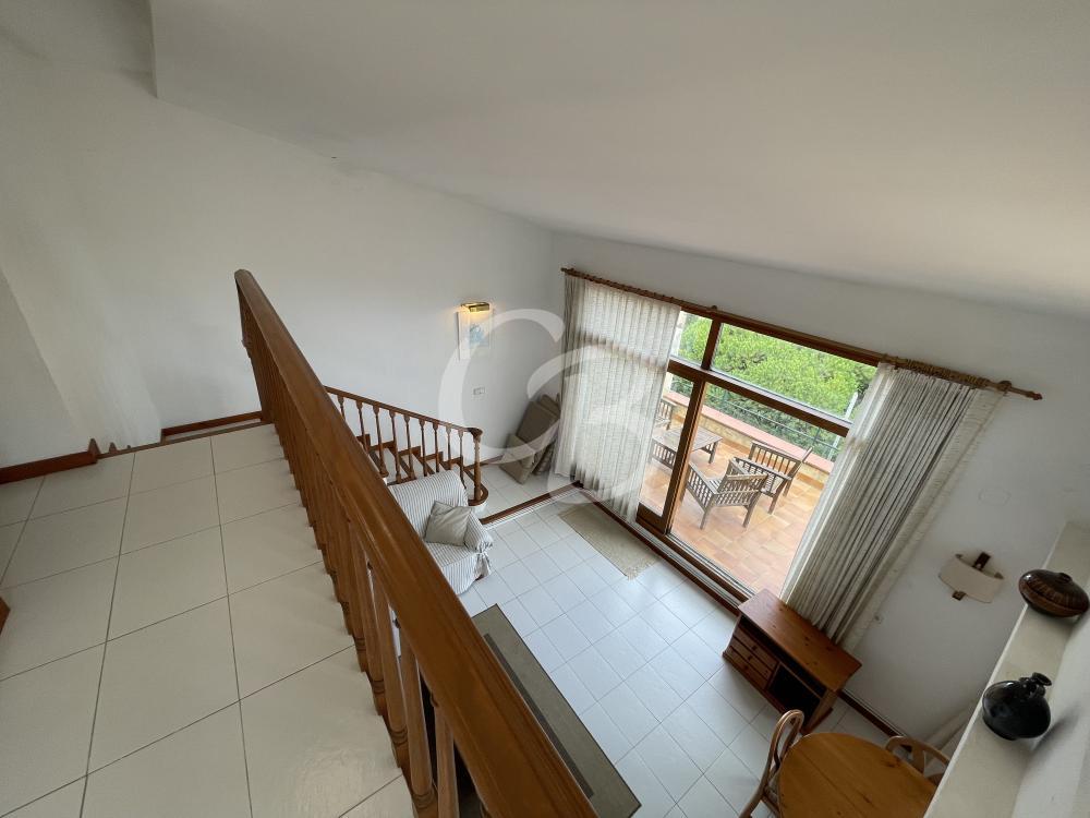 1075 ATICO DUPLEX CON AMPLIA TERRAZA Y ESPECTACULARES VISTAS AL MAR Y AL CASTILLO DE BEGUR Apartamento Centre Begur