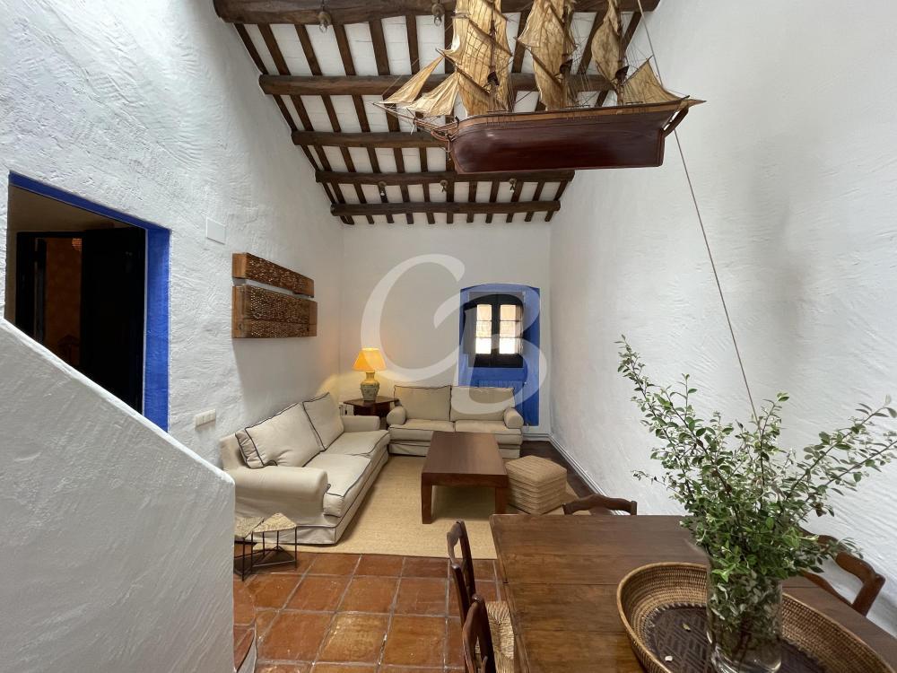 2142 FANTASTICA CASA DE PUEBLO  RESTAURADA  CON JARDIN EN BEGUR Casa de pueblo Centre Begur