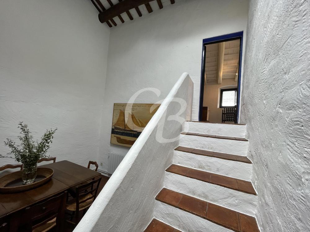 2142 FANTASTICA CASA DE PUEBLO  RESTAURADA  CON JARDIN EN BEGUR Casa de pueblo Centre Begur
