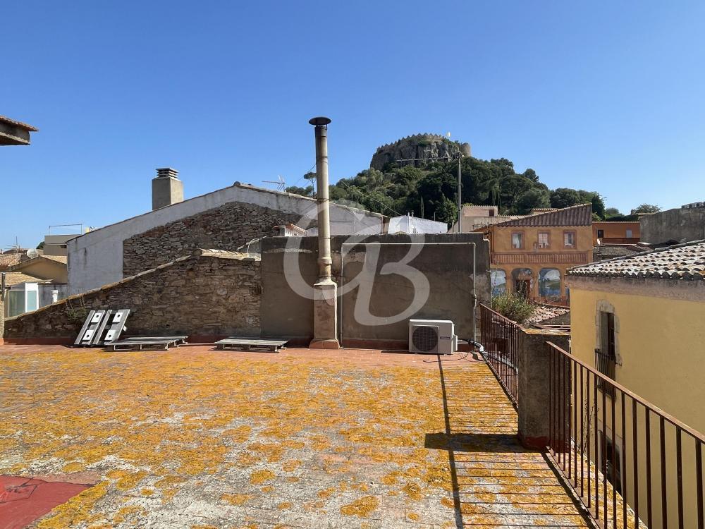 2144 CASA DE PUEBLO CON AMPLIA TERRAZA EN EL CENTRO DE BEGUR Casa de pueblo Begur 2144 CASA DE PUEBLO CON AMPLIA TERRAZA EN EL CENTRO DE BEGUR Casa de pueblo Begur