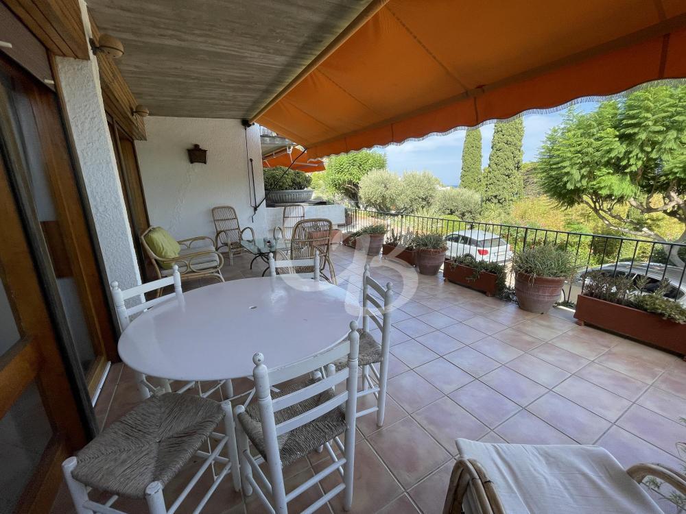 1086 PRECIOSO APARTAMENTO EN FORNELLS A 1A LINEA DEL MAR Apartamento Fornells Begur
