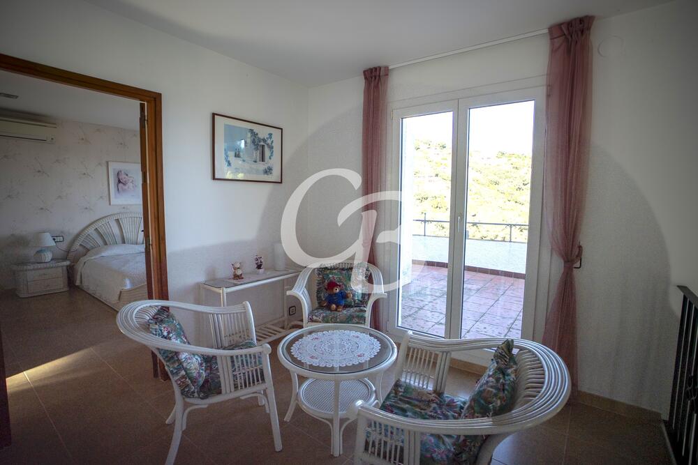 2150 CASA INDIVIDUAL CON GRAN TERRENO Y VISTAS ESPECTACULARES AL MAR Casa aislada / Villa Es Valls Begur
