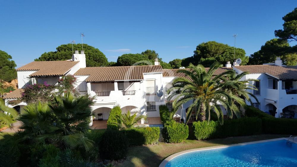 704 CASA ADOSSADA A VILLA BLANCA DE PLATJA DE PALS Casa adossada Platja de Pals Pals
