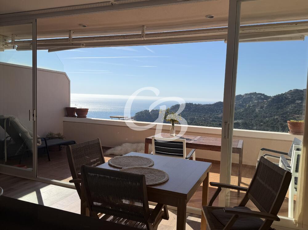220 PRECIOSO APARTAMENTO CON VISTAS AL MAR Y PISCINA EN AIGUABLAVA Apartamento Aiguablava Begur