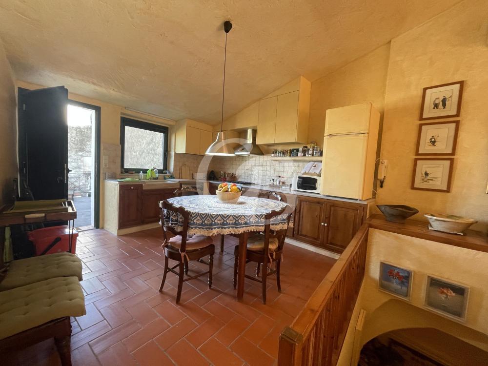 1094 APARTAMENTO DUPLEX CON TERRAZAS SITUADO EN EL CENTRO DE BEGUR Apartamento Centre Begur