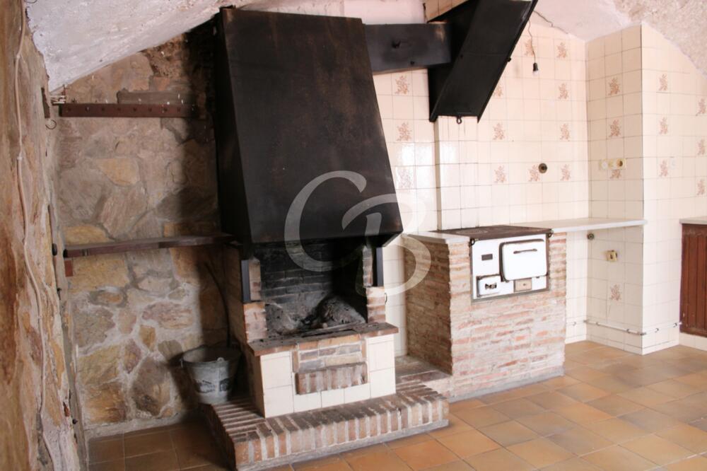 2168 CASA DE POBLE A BEGUR Casa adosada Centre Begur