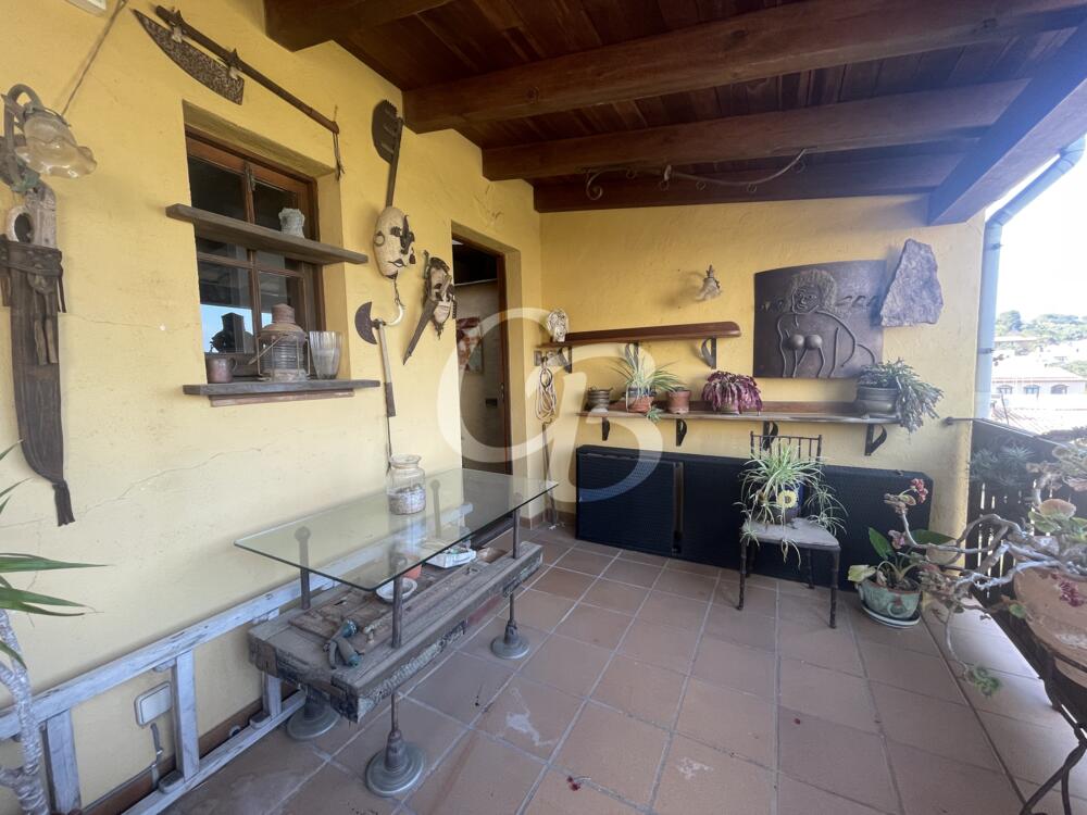 2171 LOCAL COMERCIAL, RESTAURANT I VIVENDA SITUAT AL CENTRE DE BEGUR Espacio comercial Centre Begur