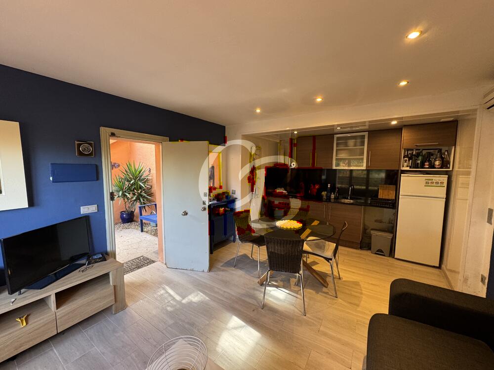 2172 APARTAMENTO SITUADO EN EL CENTRO DE BEGUR CON TERRAZA Y VISTAS AL CASTILLO Apartamento  Begur