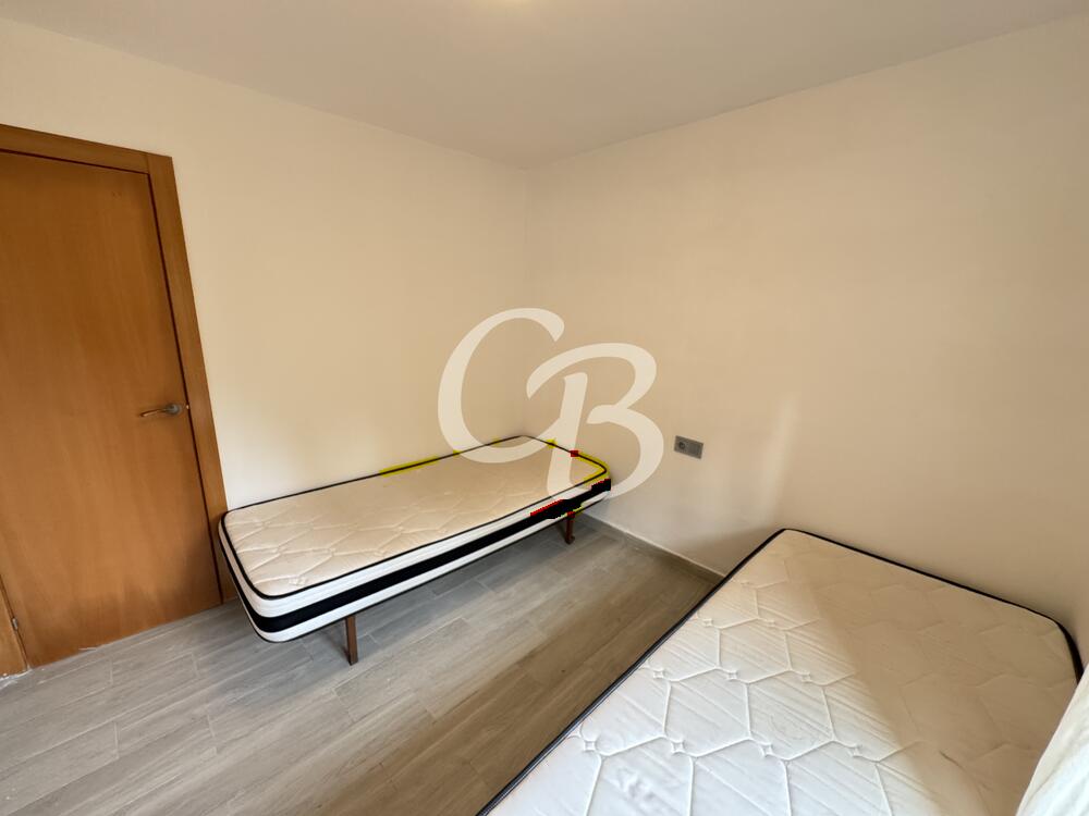 2172 APARTAMENTO SITUADO EN EL CENTRO DE BEGUR CON TERRAZA Y VISTAS AL CASTILLO Apartamento  Begur