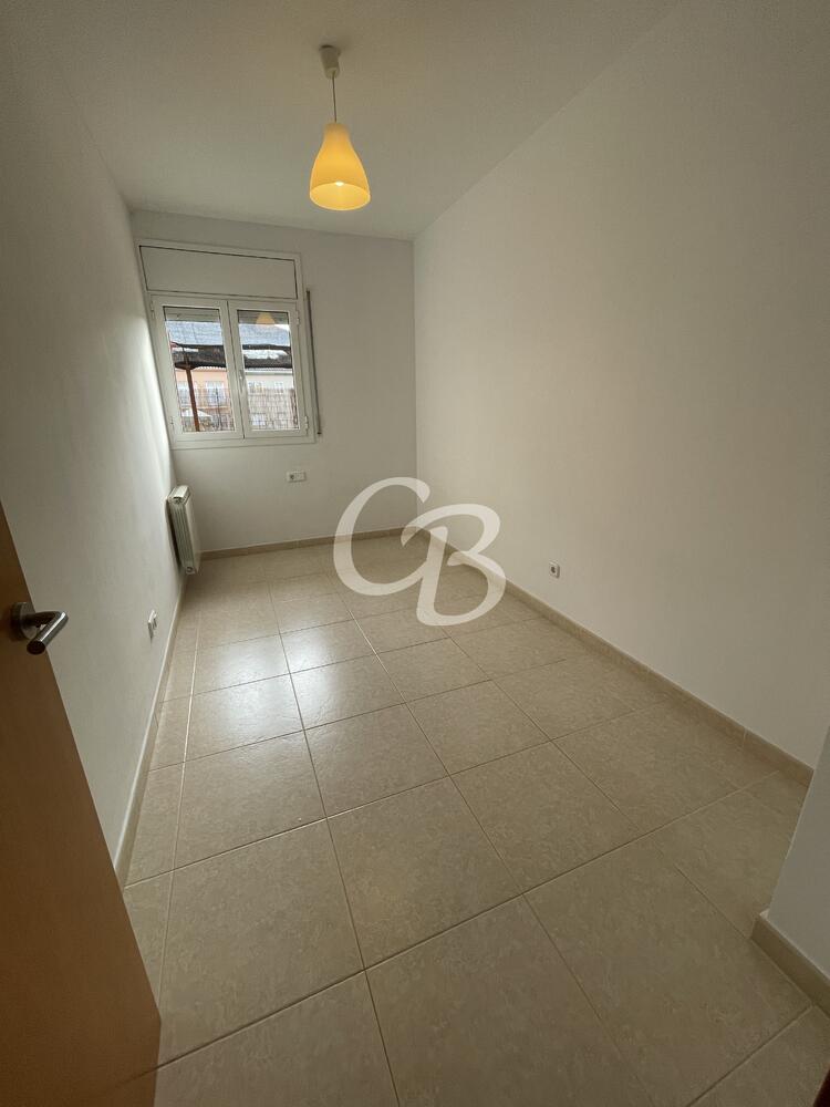 2173 APARTAMENT BEN SITUAT A PALAFRUGELL APROP DEL CAP AMB GRAN TERRASSA, ASCENSOR I PÀRQUING Apartamento CAP Palafrugell