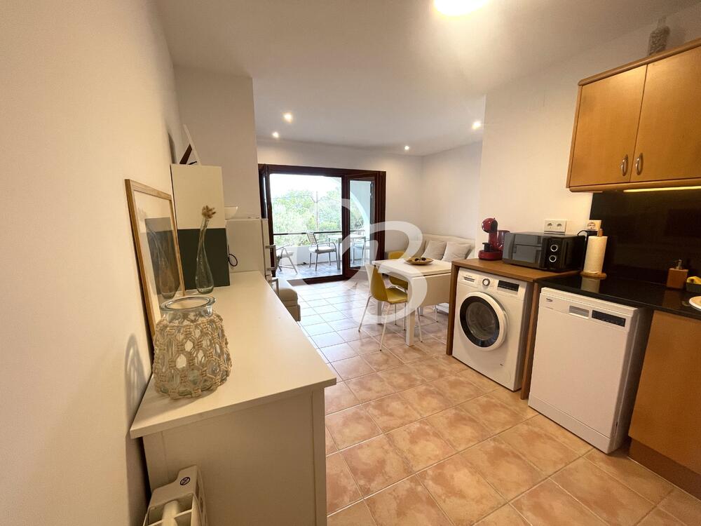 2180 PRECIÓS APARTAMENT REFORMAT AMB PISCINA, PK I VISTES AL MAR SITUAT A LA BORNA (BEGUR) Apartamento La Borna Begur