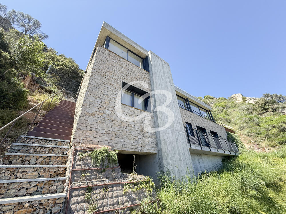 221 CASA AIGUABLAVA Casa aïllada / Villa Aiguablava Begur