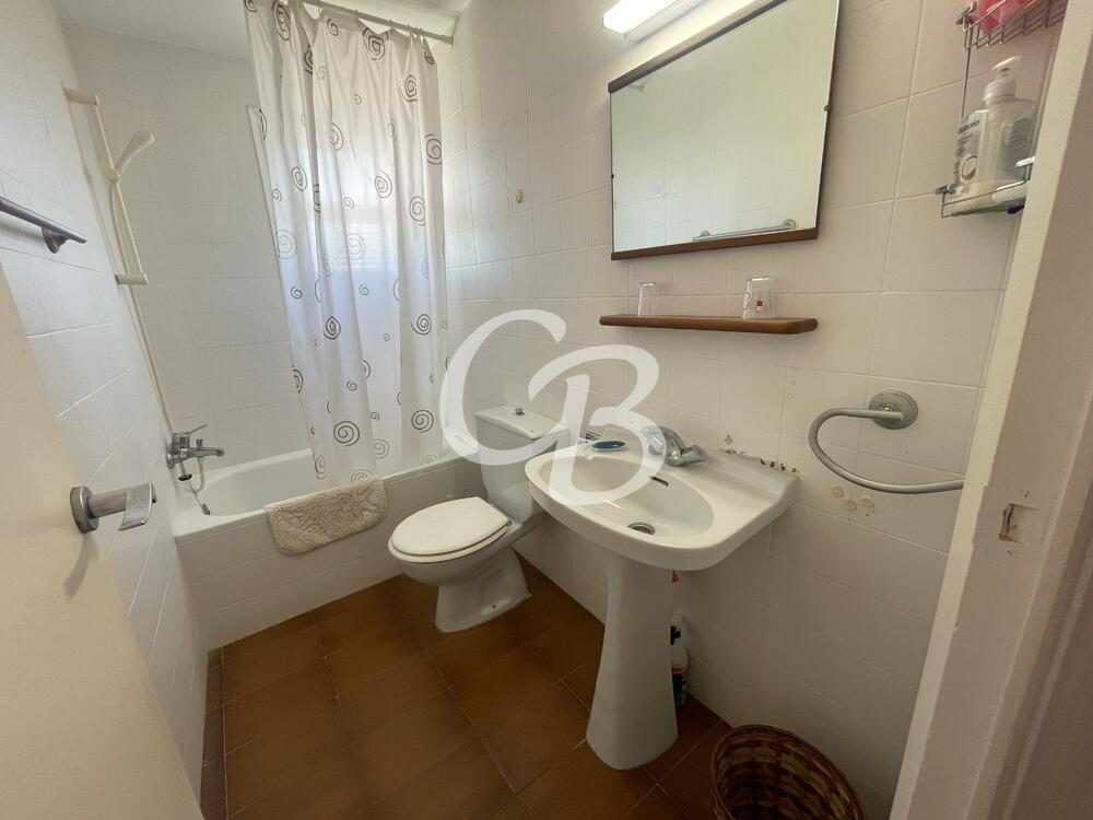 2185 APARTAMENT AMB VISTES AL MAR I ÀMPLIA TERRASSA A PALS Apartamento Platja de Pals Pals