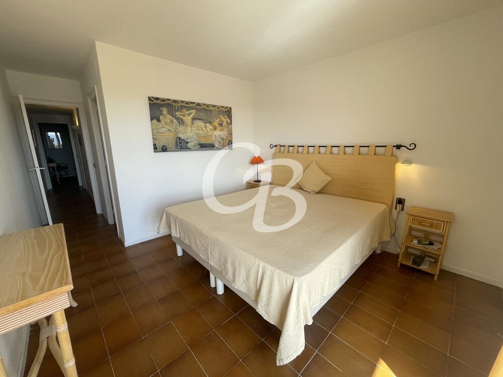 2185 APARTAMENT AMB VISTES AL MAR I ÀMPLIA TERRASSA A PALS Apartamento Platja de Pals Pals