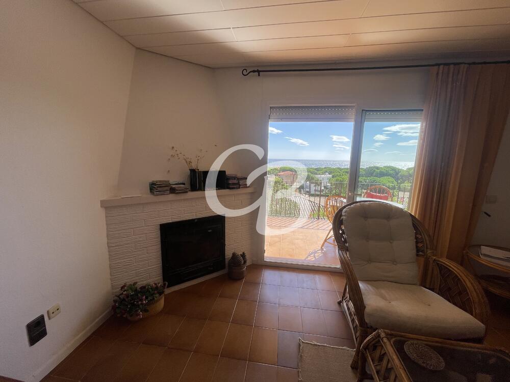 2185 APARTAMENT AMB VISTES AL MAR I ÀMPLIA TERRASSA A PALS Apartamento Platja de Pals Pals