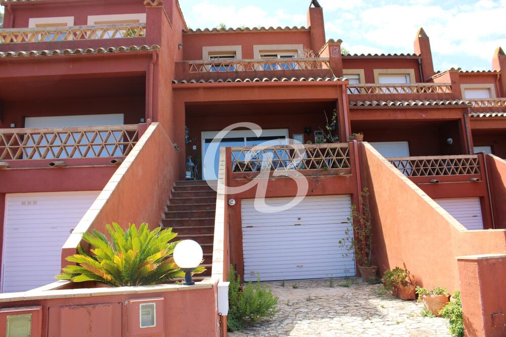 A2147 CASA ADOSSADA A LA XARMADA AMB MERAVELLOSES VISTES AL MAR Maison jumelée La Xarmada Begur