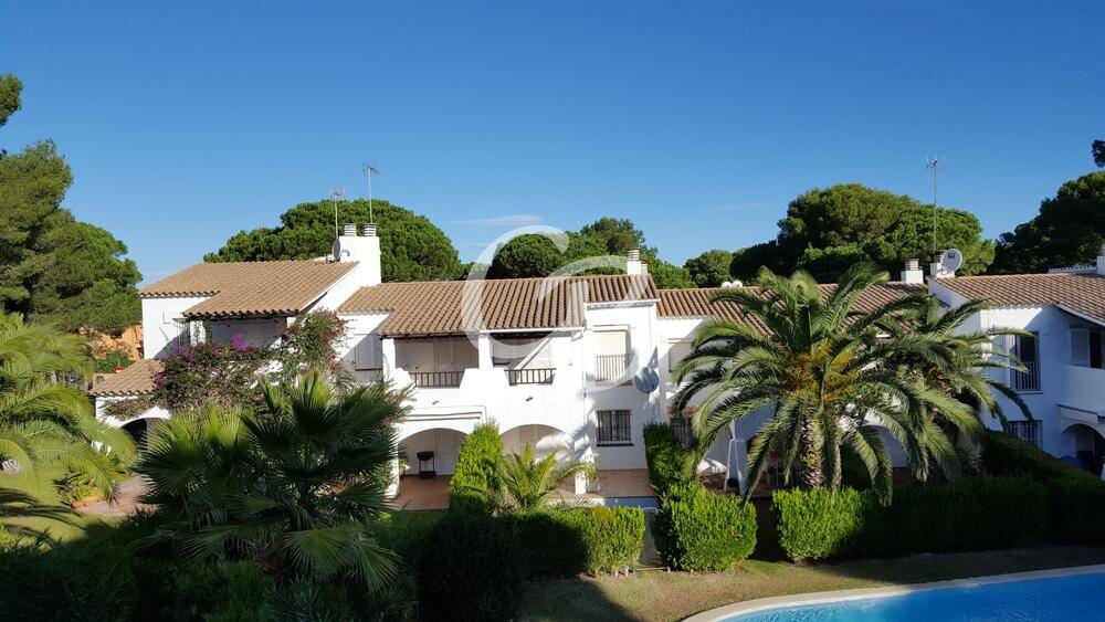 A2146 CASA CANTONERA AMB PISCINA COMUNITÀRIA SITUADA A PLATJA DE PALS Casa adosada Platja de Pals Pals