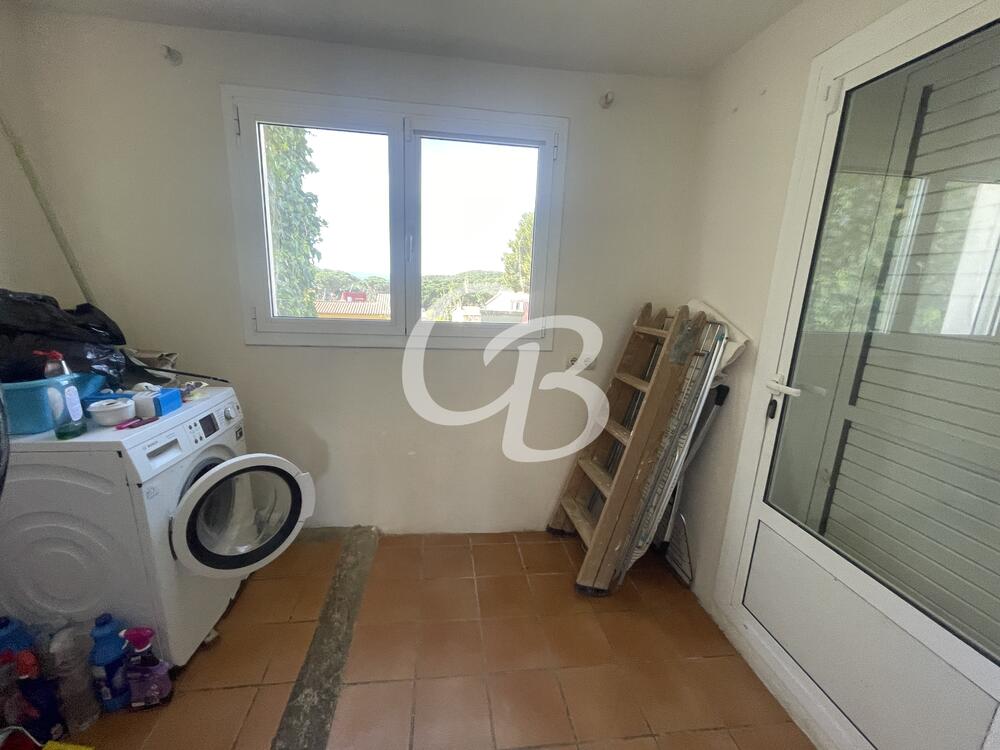 1105 APARTAMENT AMB AMPLI JARDÍ I GARATGE SITUAT A BEGUR AMB VISTES AL CASTELL DE BEGUR Piso Sa Fontansa Begur