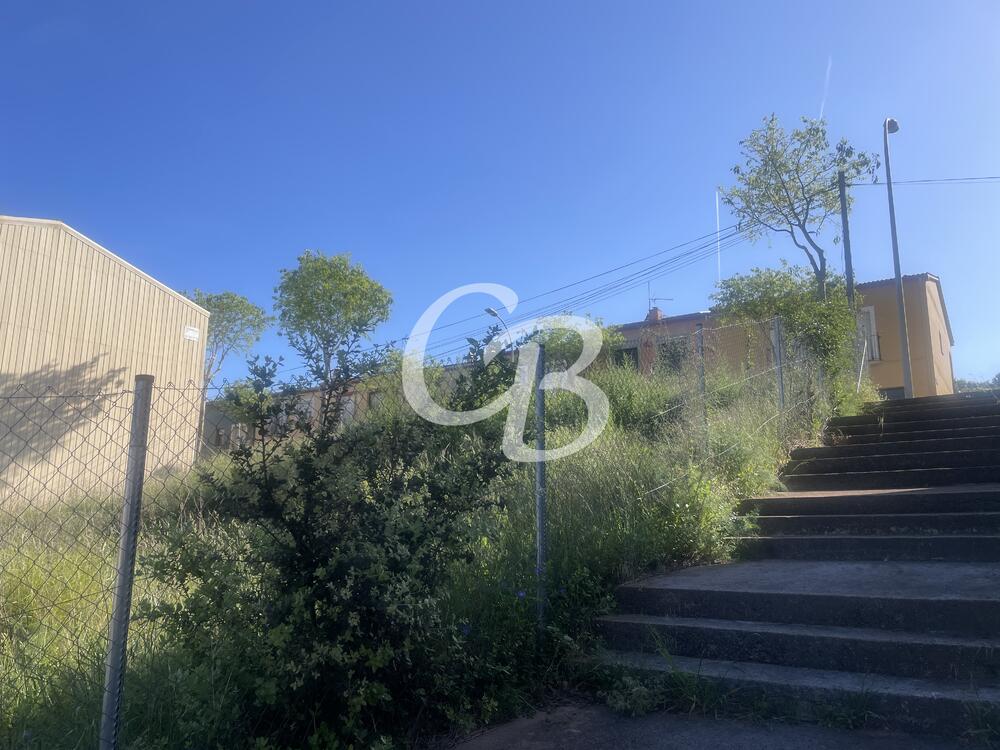 T172 4 PARCEL.LES SITUADES APROP DEL CENTRE DE PALAFRUGELL Terreno Les Torretes Palafrugell