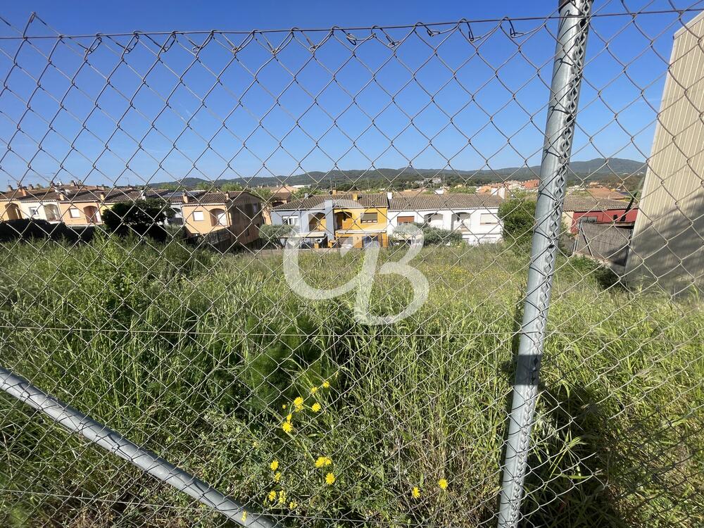 T172 4 PARCEL.LES SITUADES APROP DEL CENTRE DE PALAFRUGELL Terreno Les Torretes Palafrugell