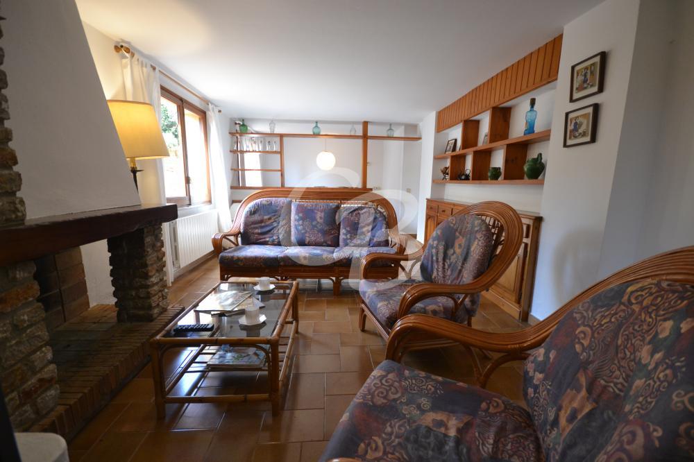 101 APARTAMENTO CENTRICO Y CONFORTABLE DE ALQUILER EN BEGUR Apartament Centre Begur