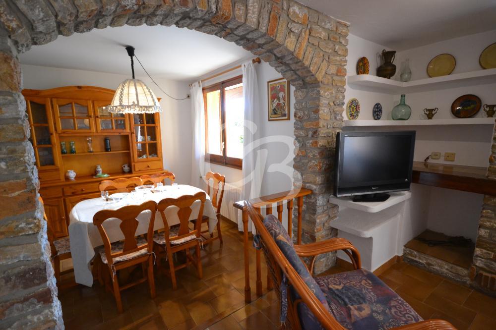101 APARTAMENTO CENTRICO Y CONFORTABLE DE ALQUILER EN BEGUR Apartament Centre Begur