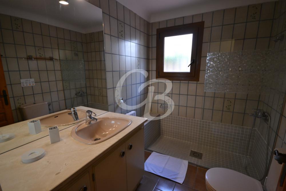 101 APARTAMENTO CENTRICO Y CONFORTABLE DE ALQUILER EN BEGUR Apartament Centre Begur