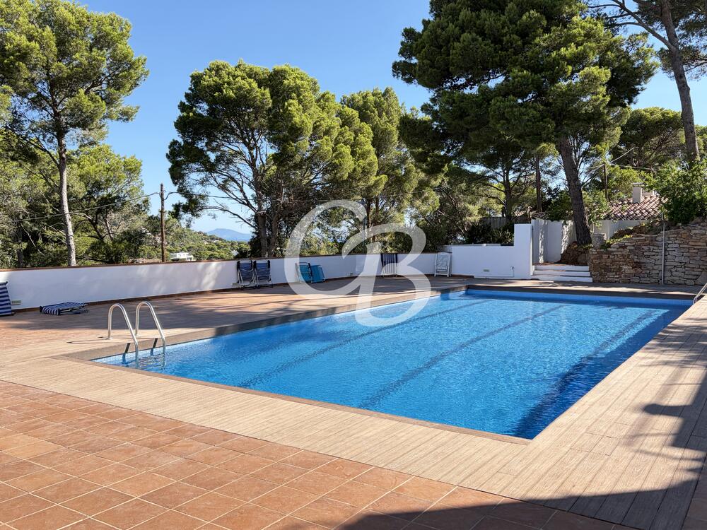 306 APARTAMENTO CON ESPECTACULAR PISCINA EN LA BORNA Apartamento La Borna Begur 306 APARTAMENTO CON ESPECTACULAR PISCINA EN LA BORNA Apartamento La Borna Begur
