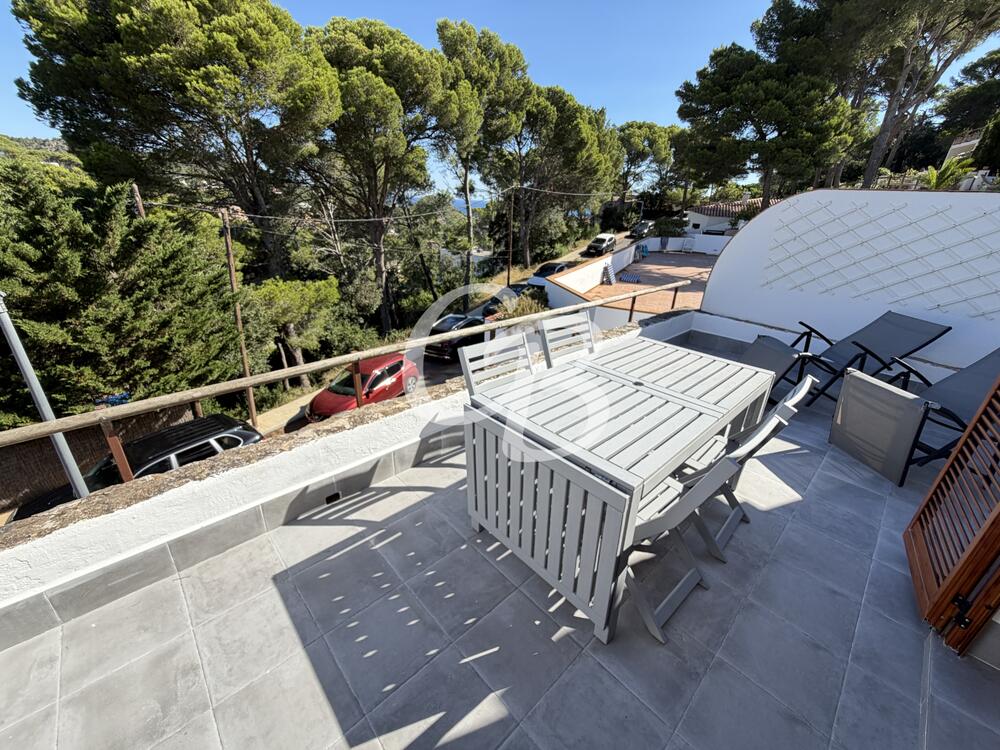 306 APARTAMENTO  CON ESPECTACULAR PISCINA EN LA BORNA Apartamento La Borna Begur