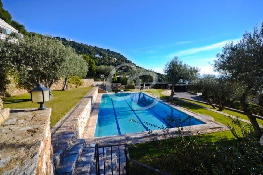 1026 APARTAMENTO EN AIGUABLAVA Apartamento Aiguablava Begur
