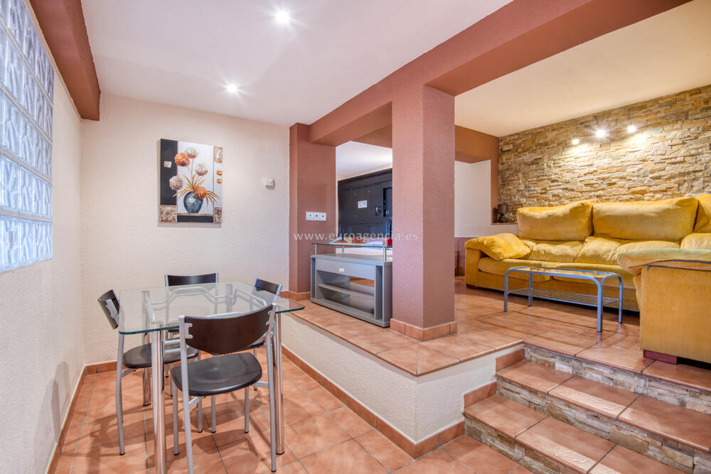 219-4 URBANITZACIÓ MAS AMBRÓS Casa aislada / Villa URBANITZACIÓ MAS AMBRÓS Calonge 219-4 URBANITZACIÓ MAS AMBRÓS Casa aislada / Villa URBANITZACIÓ MAS AMBRÓS Calonge