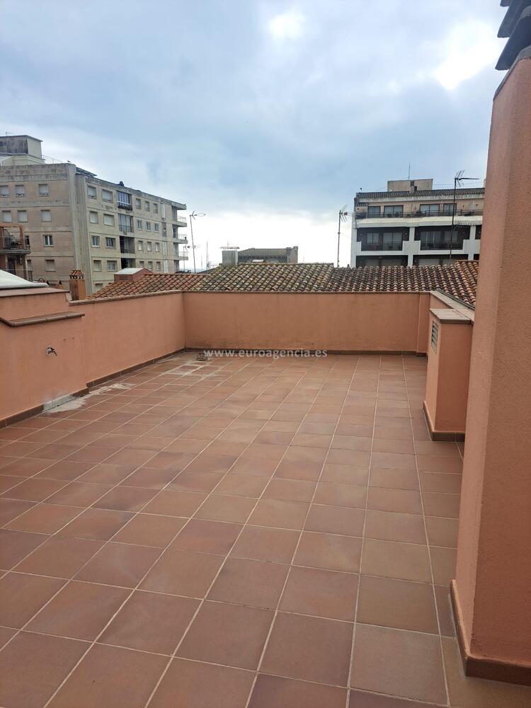 105-4 AVDA. PRESIDENT MACIÀ Piso CENTRE Palamós 105-4 AVDA. PRESIDENT MACIÀ Piso CENTRE Palamós